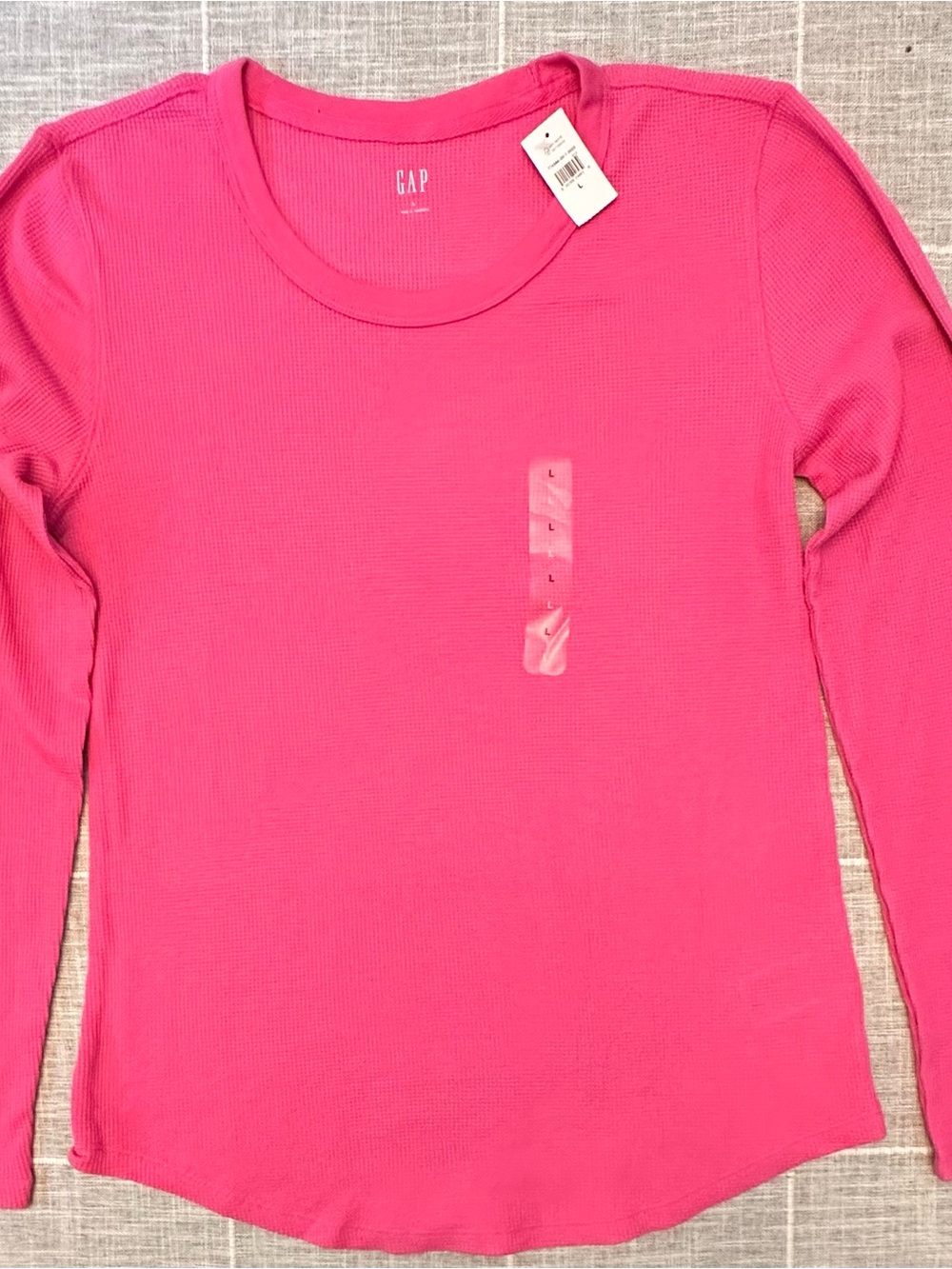 GAP Bright Pink Long Sleeve Waffle Top, size L‎